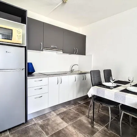 Apartman Pool Cardenal